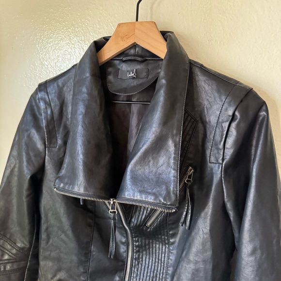 Lulus | Up on a Tuesday Black Vegan Leather Jacket - Picture 3 of 8